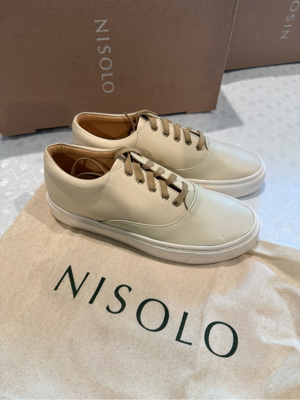 NISOLO Elayna Leather Sneaker (womens) Size 7